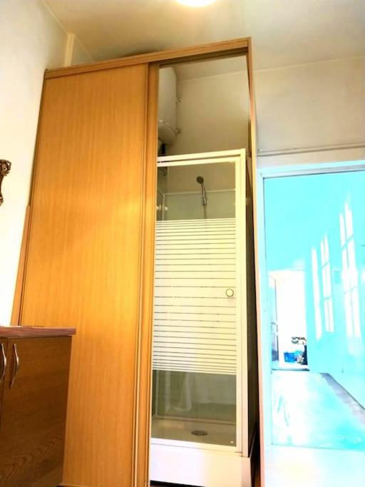 Small Luxurious Room In The Heart Of Saint Germain Paris Exterior foto